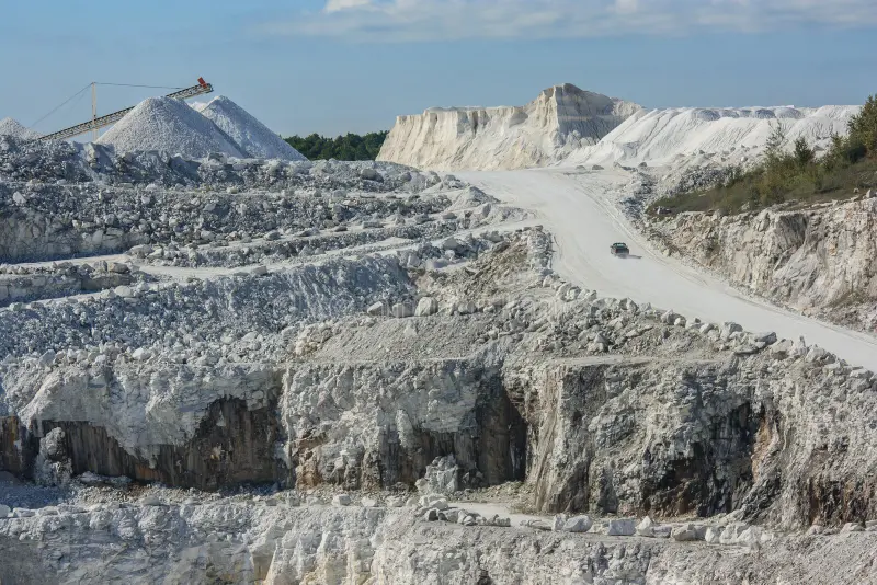 Calcium Carbonate Exporters: How HERBOCAL Is Expanding Service to South Africa’s Industrial Clients