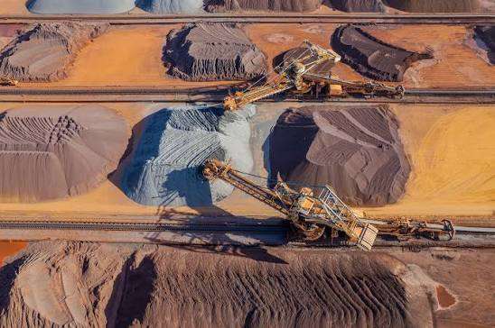 Mineral Supply Chain: Top 5 Procurement Challenges Buyers Need to Know