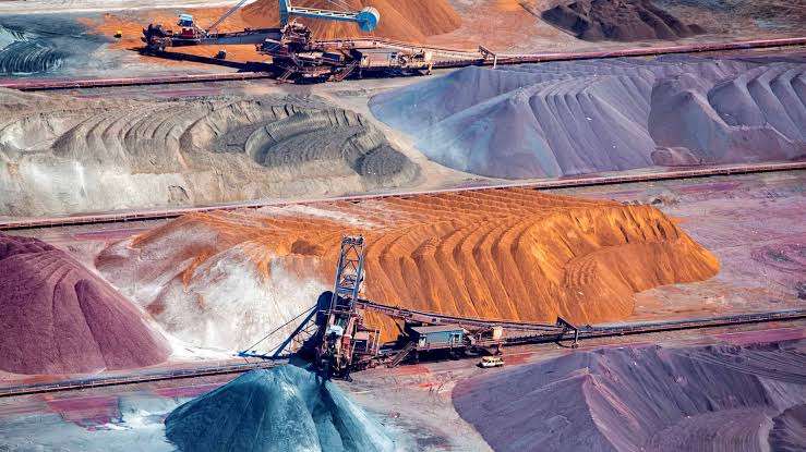 Mineral Supply Chain: Top 5 Procurement Challenges Buyers Need to Know
